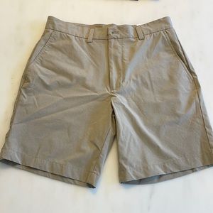 Vineyard Vines men’s performance breaker shorts